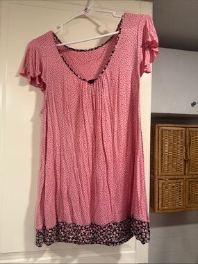 George Pink Polka Dot Flutter Sleeve tunic with Floral Hem size medium 7:22